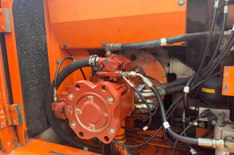 OmecoHub - Immagine DOOSAN SOLAR225NLCV